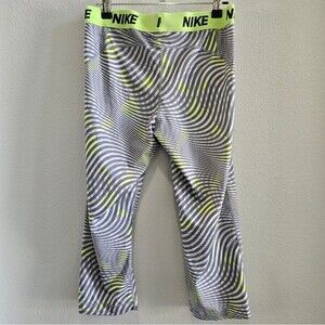Nike pro cropped leggings black, yellow and white patterned size large